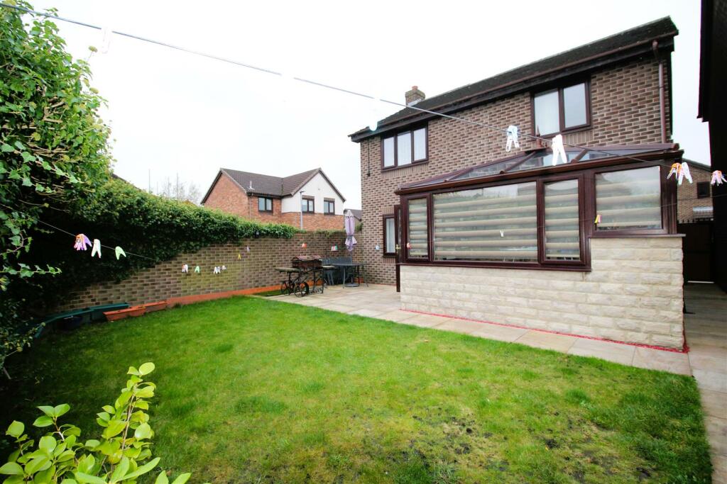 Additional property image - Cambrian Bar, Low Moor, Bradford