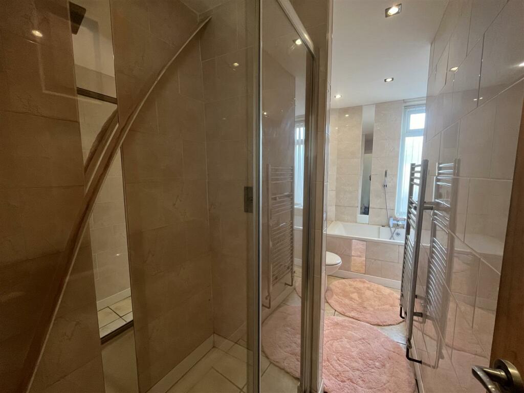Additional property image - Speights Place, Bradford