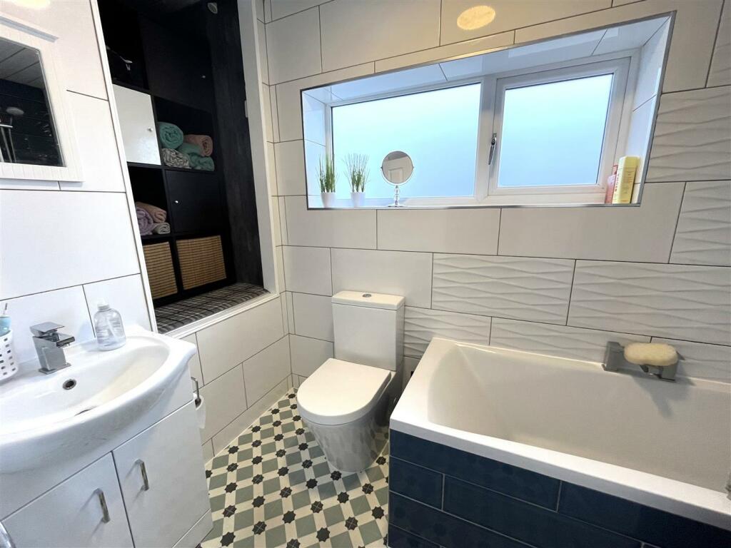 Additional property image - Willow Drive, Bradford