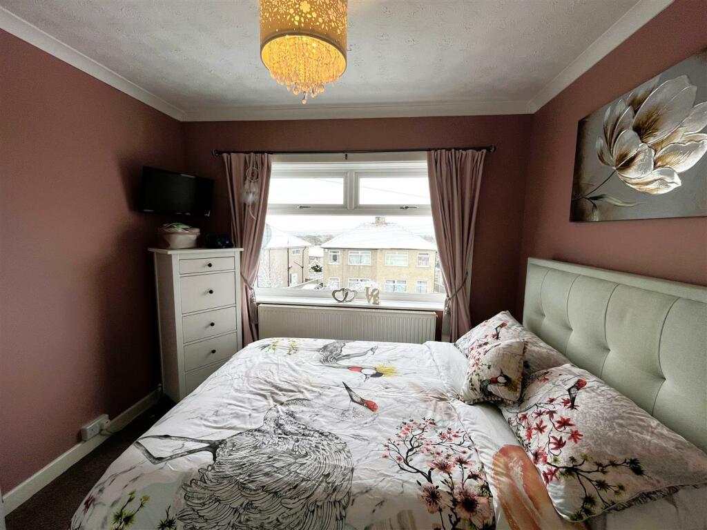 Additional property image - Willow Drive, Bradford