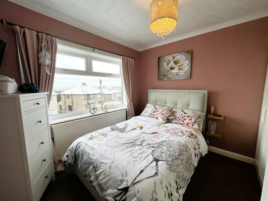 Additional property image - Willow Drive, Bradford