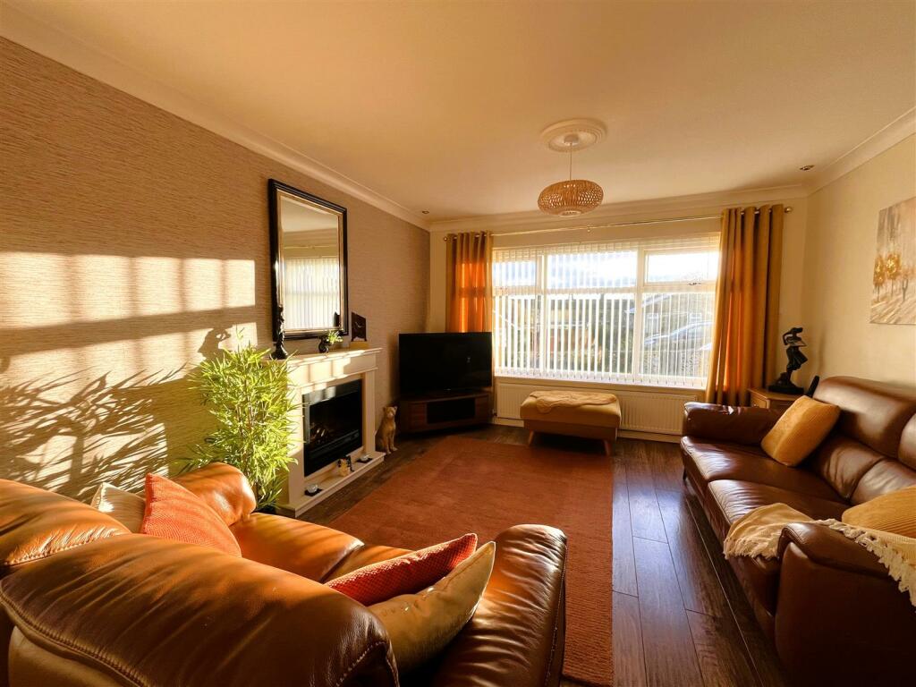 Additional property image - Shetcliffe Road, Bradford