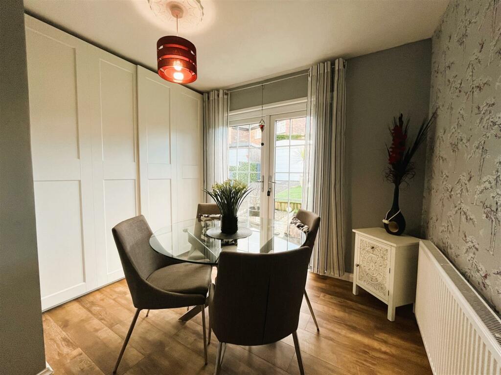Additional property image - Shetcliffe Road, Bradford