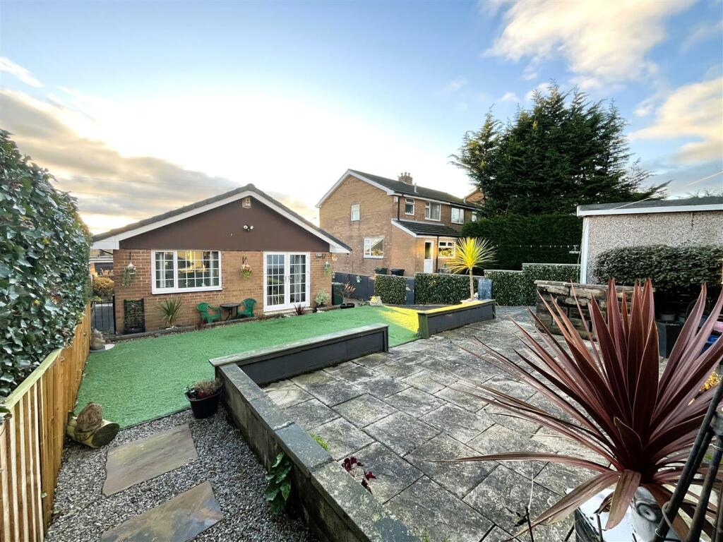 Additional property image - Shetcliffe Road, Bradford