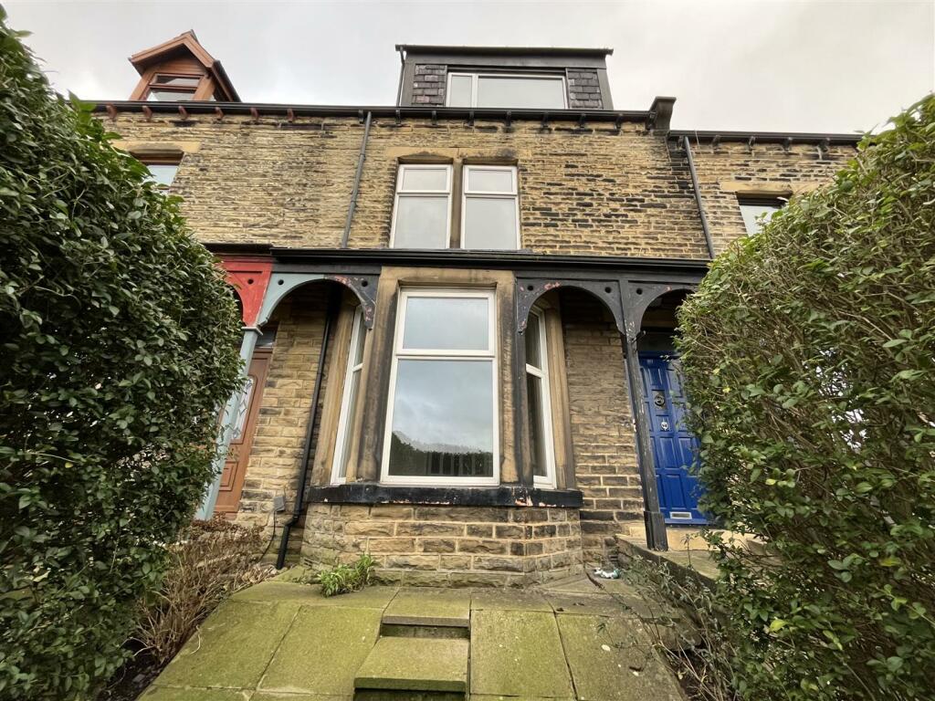 3 bedroom terraced house