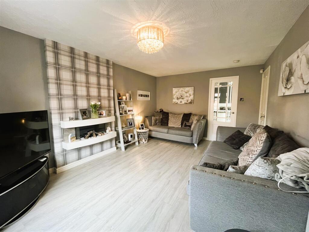 Additional property image - Maidwell Way, Bradford