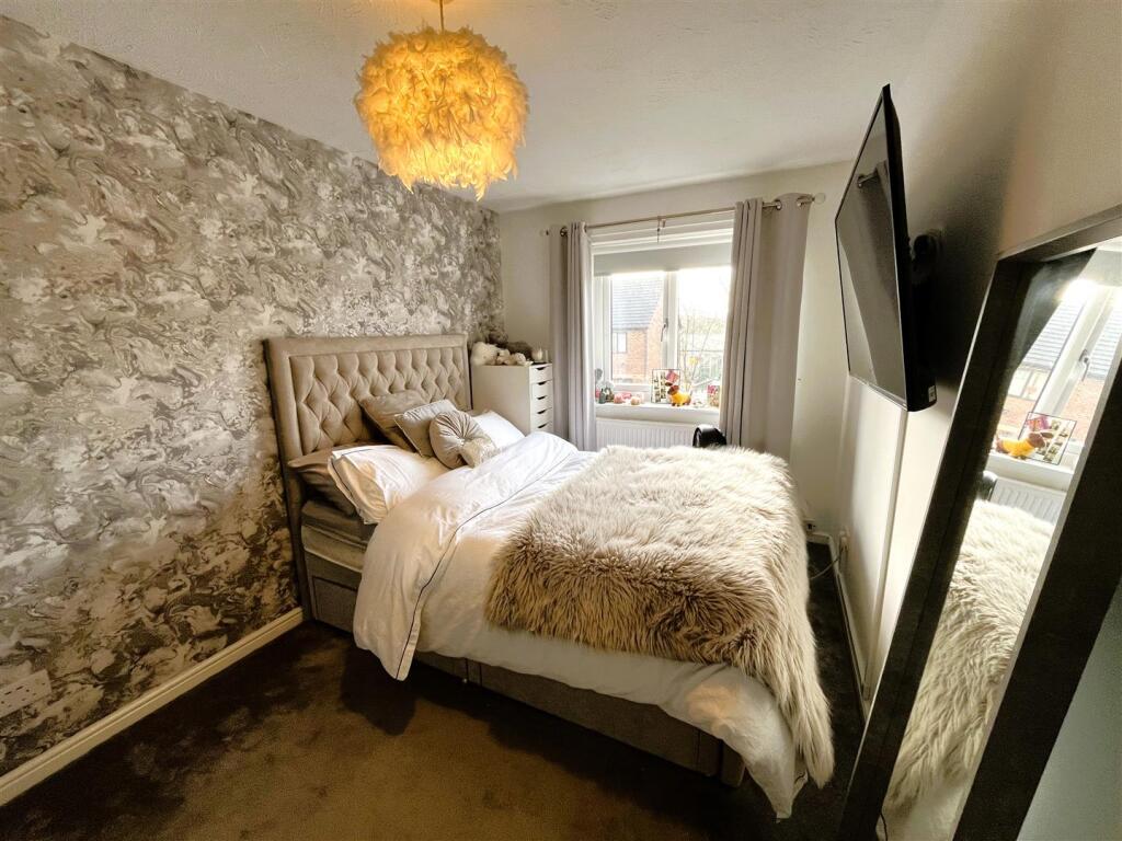 Additional property image - Maidwell Way, Bradford