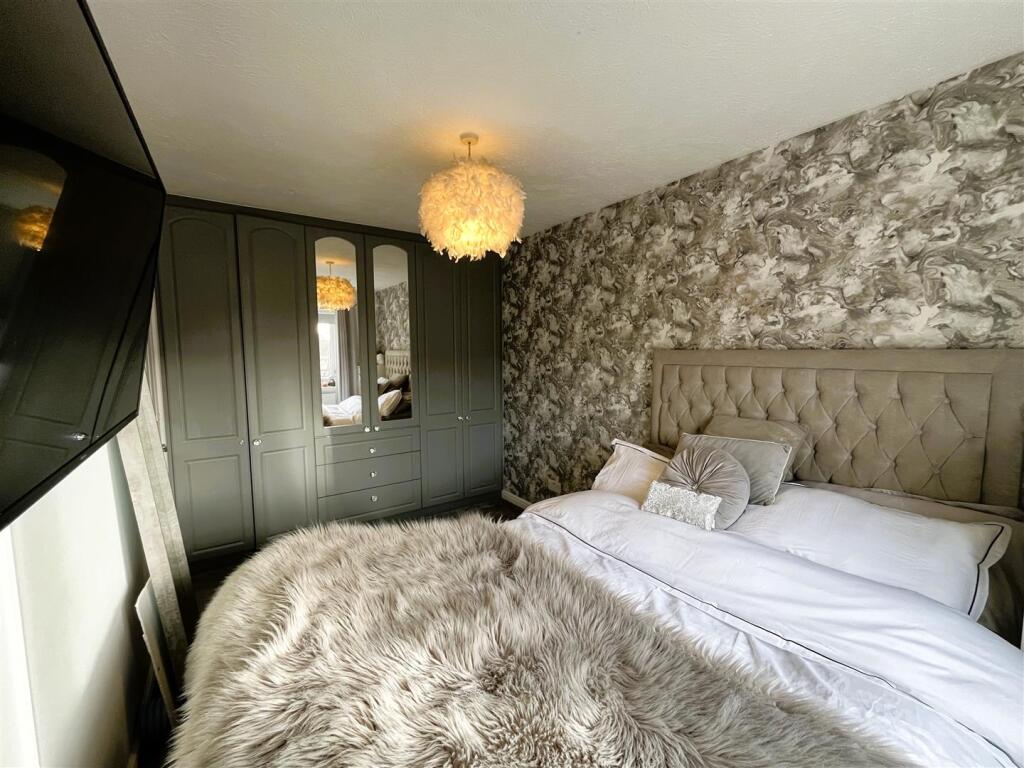 Additional property image - Maidwell Way, Bradford