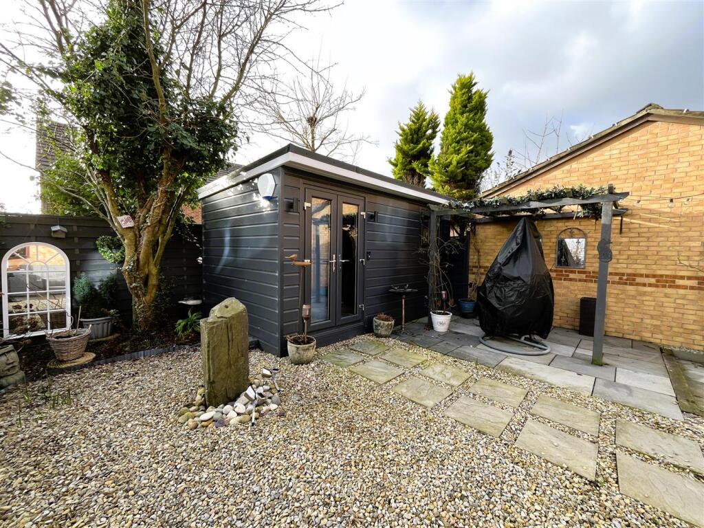 Additional property image - Maidwell Way, Bradford
