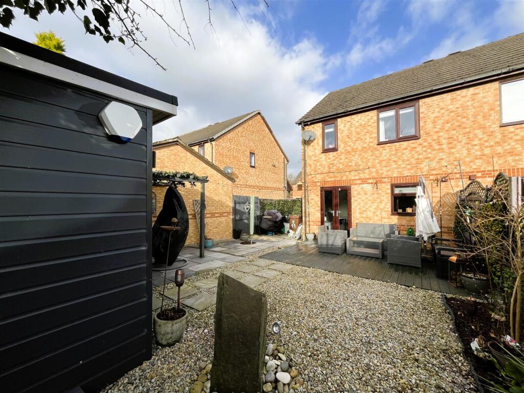 Additional property image - Maidwell Way, Bradford