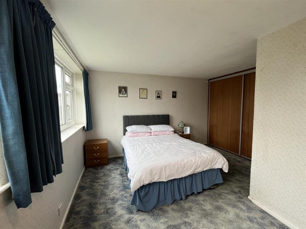 Additional property image - Thirlmere Avenue, Wyke, Bradford
