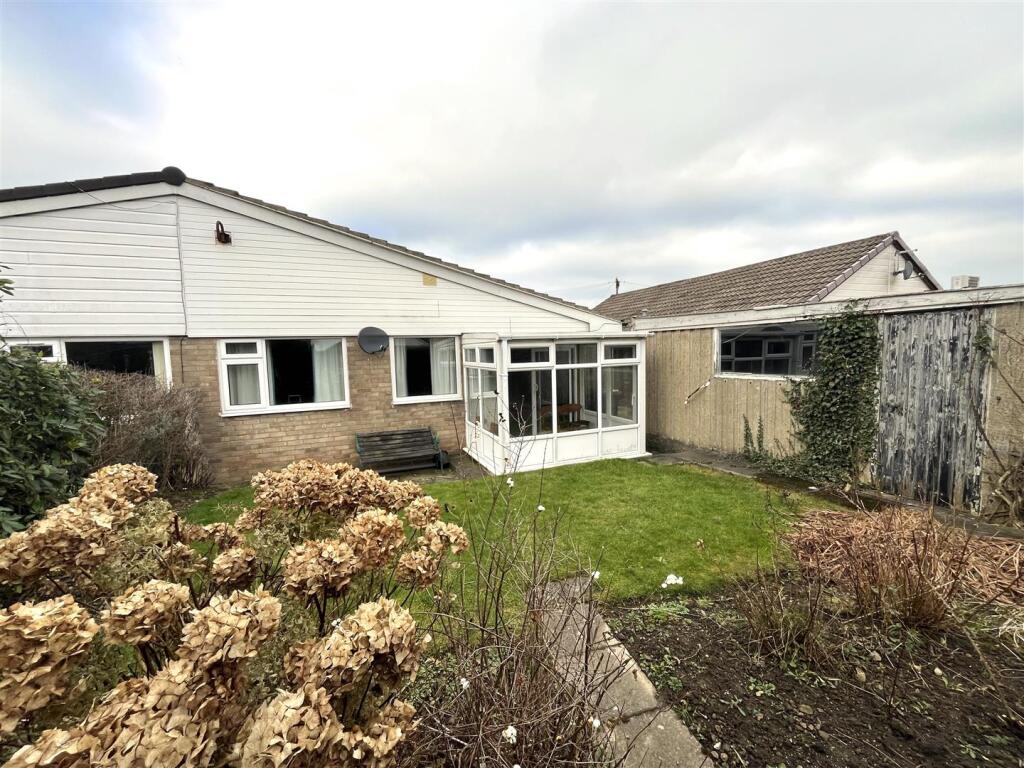 Additional property image - Thirlmere Avenue, Wyke, Bradford