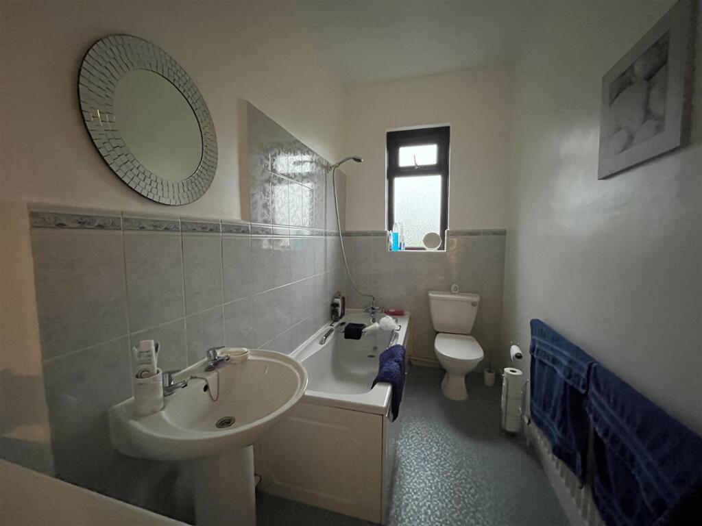 Additional property image - Balme Lane, Bradford