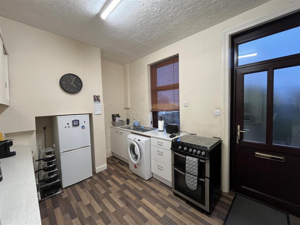 Additional property image - Balme Lane, Bradford