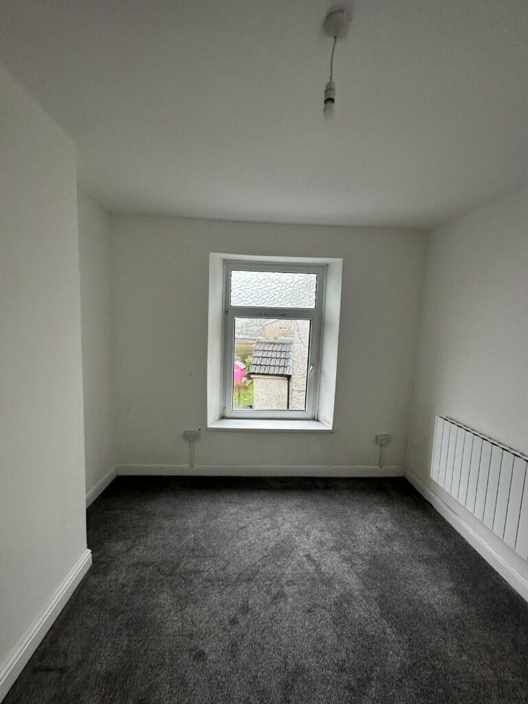 Additional property image - Aberrhondda Road, Porth, Rhondda Cynon Taff, CF39