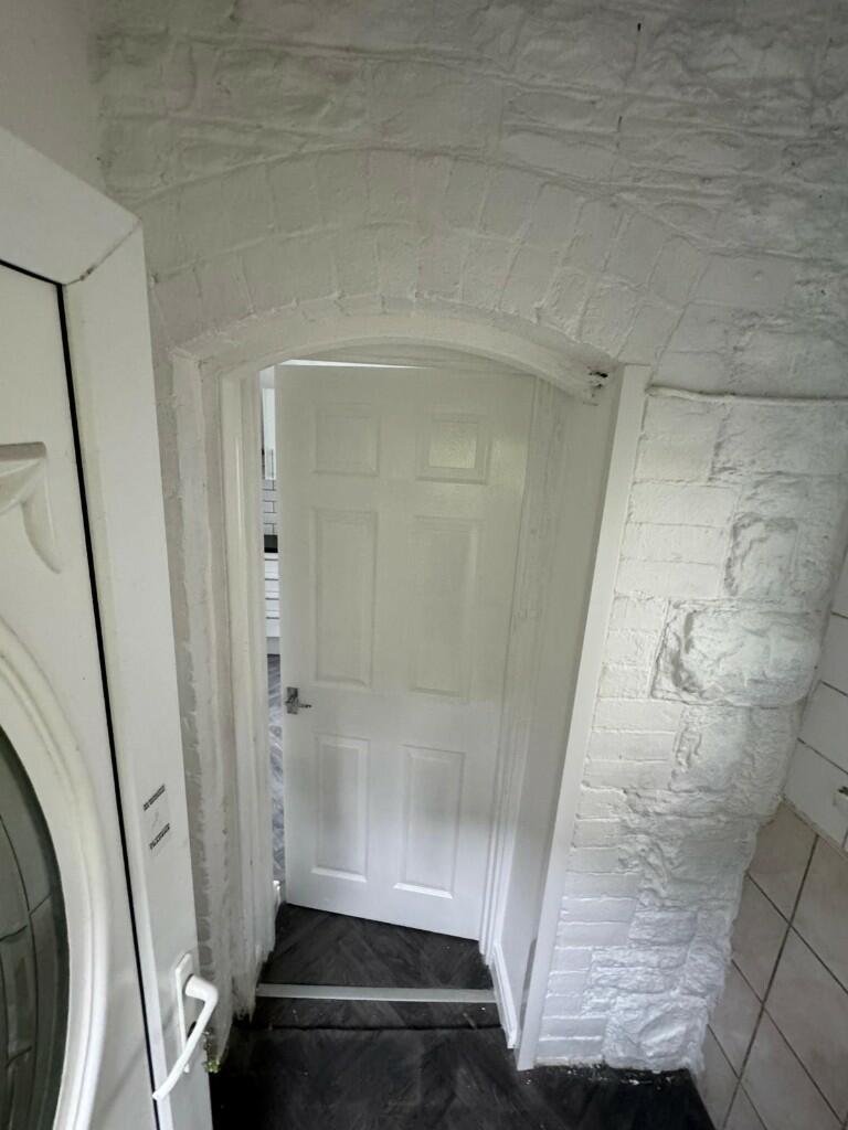 Additional property image - Aberrhondda Road, Porth, Rhondda Cynon Taff, CF39