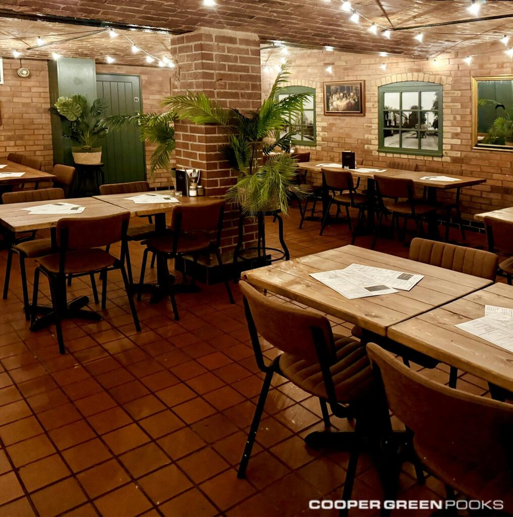 Hills Lane 5-7, Elephant Underground 1.jpg