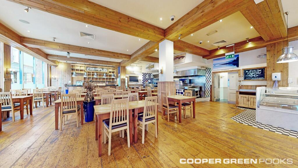 Talbot House Unit 1 Restaurant Area 2.jpg