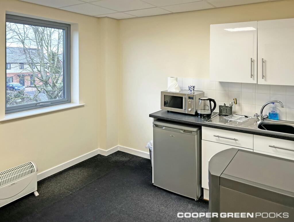 Suite C1, Mercury House Kitchenette.jpeg