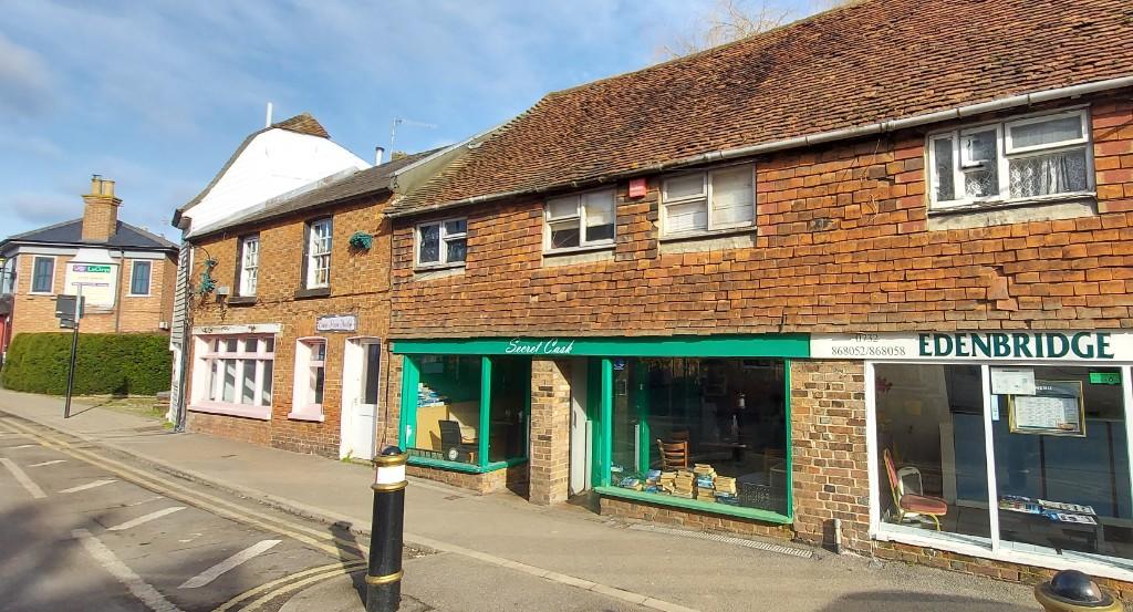 Pub to lease in High Street, Edenbridge, Kent, TN8