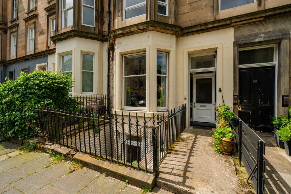 2 bedroom flat for sale in 22 Hillside Street, Edinburgh, EH7 5HB, EH7
