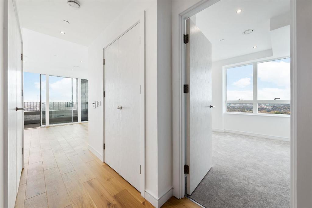 1 bedroom apartment for sale in Apartment , Duval House, Grant Road