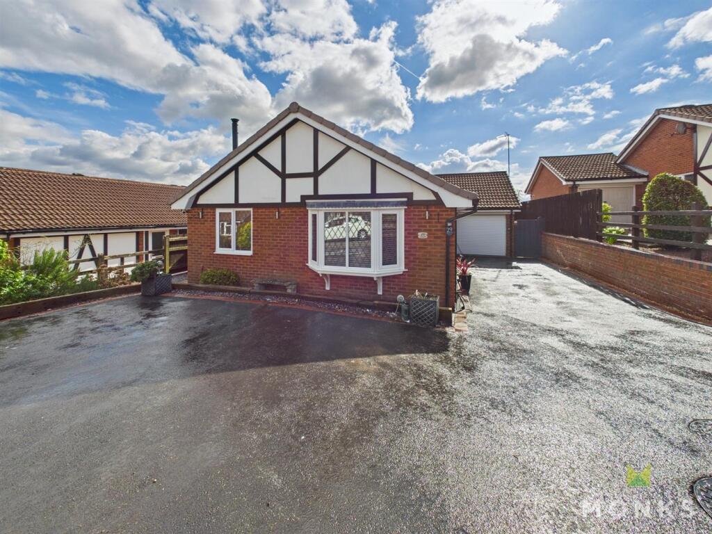 Main image of property: Hampton Fields, Oswestry