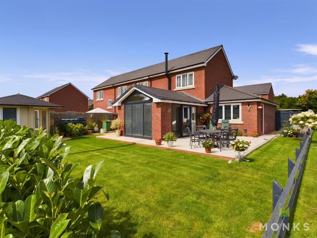 Main image of property: Garside Close, Hengoed