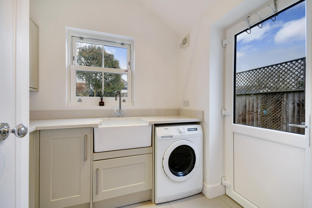 Additional property image - Rosebery Road, Old Moulsham