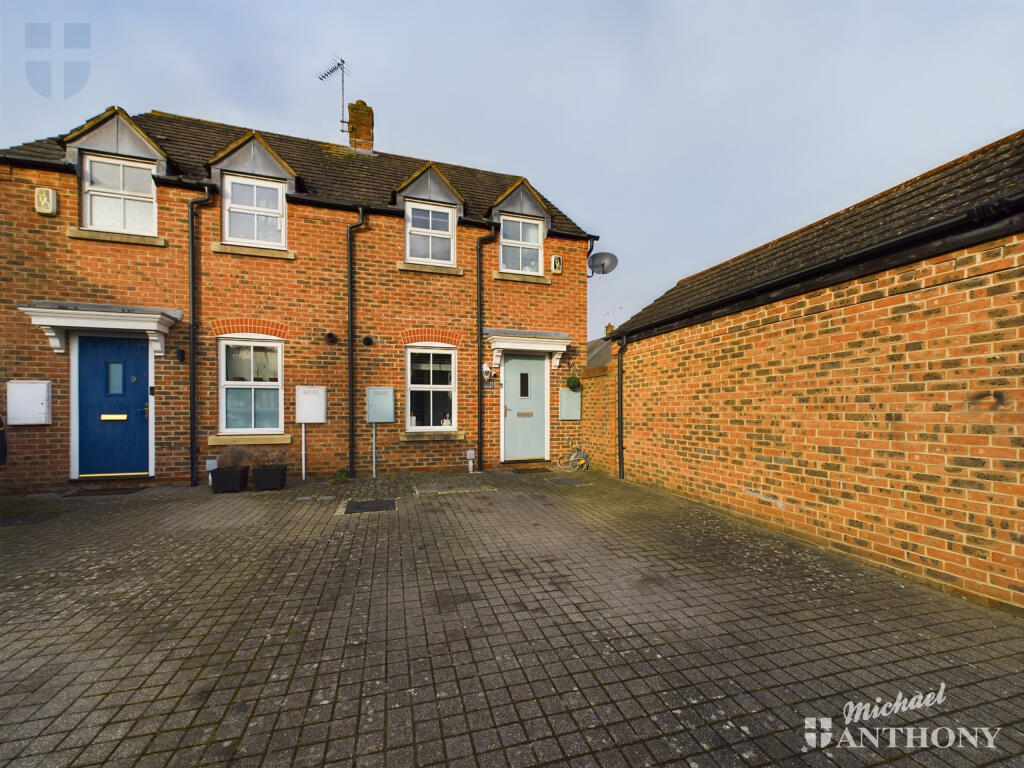Main image of property: Highgate Mews, Fairford Leys