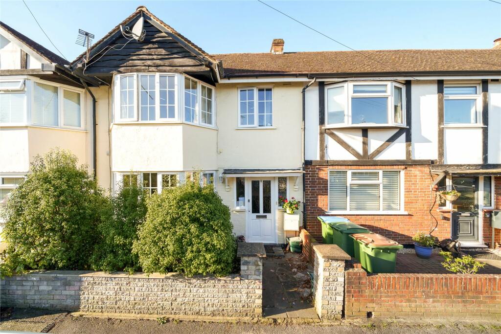3 bedroom terraced house for sale in Devon Road, Hersham, Surrey, KT12