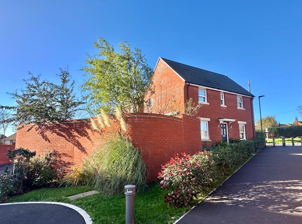 Main image of property: Highbrook Way, Lydney
