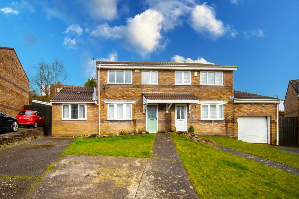 3 bedroom semidetached house for sale in Brynawel, Caerphilly, CF83