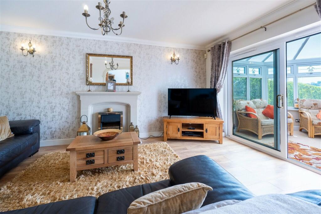 Additional property image - Cae Caradog, Caerphilly, CF83 2AA