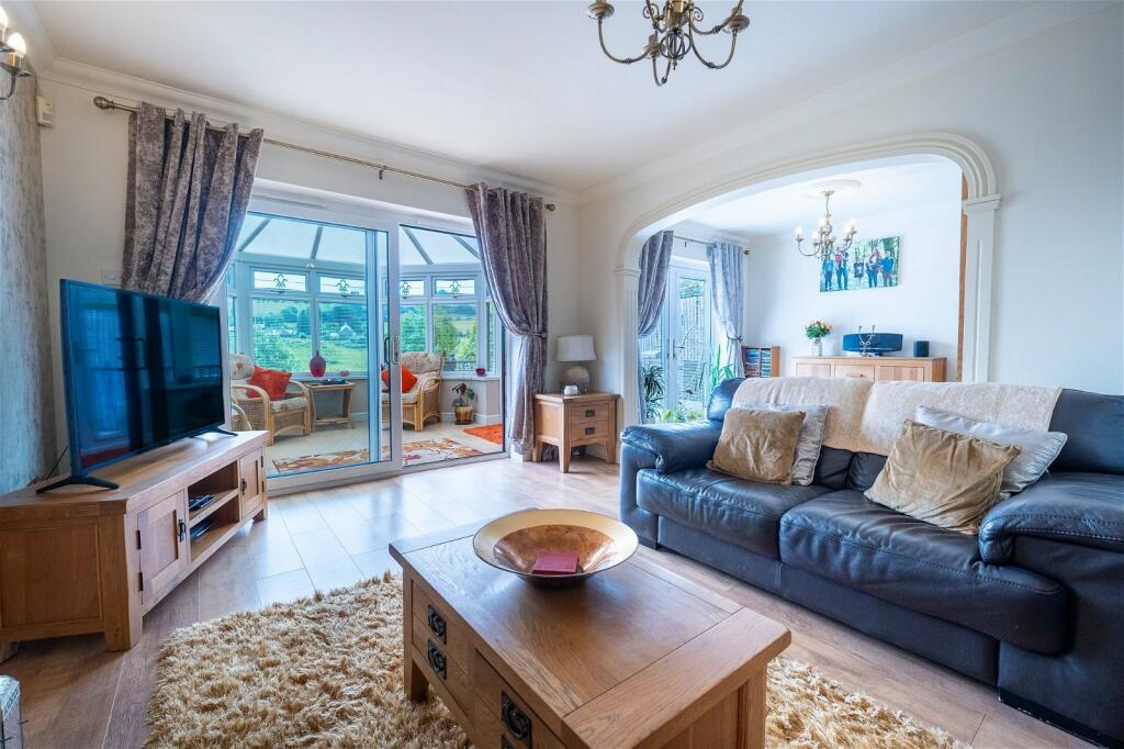 Additional property image - Cae Caradog, Caerphilly, CF83 2AA