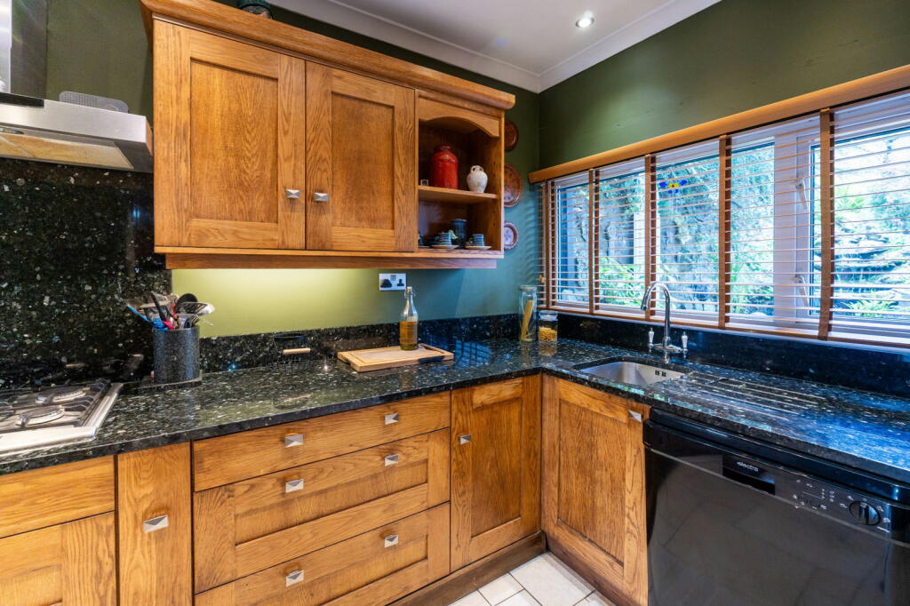 Additional property image - Pontmorlais, Merthyr Tydfil, CF47 8UY