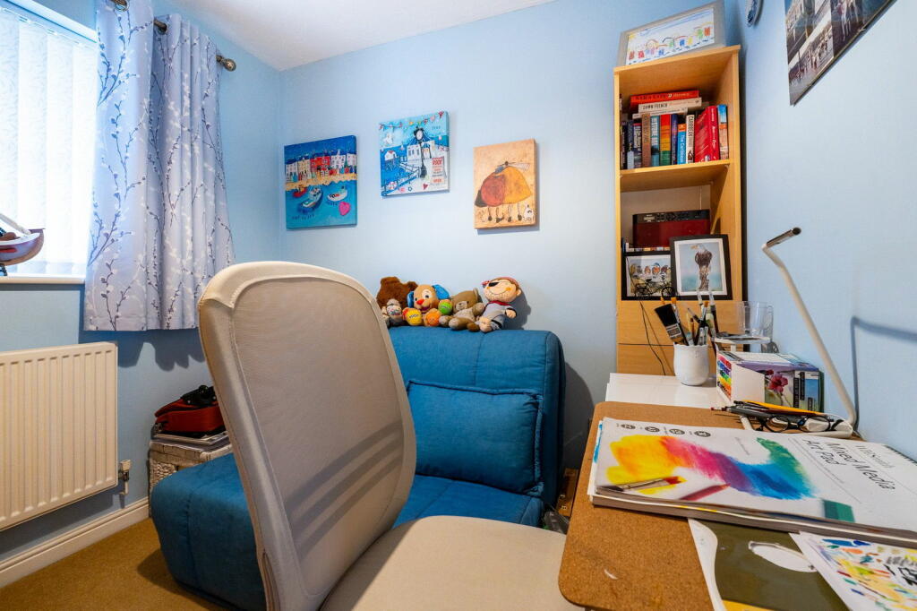 Additional property image - Meadow Way, Caerphilly, CF83 1TQ
