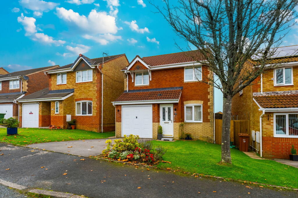 Additional property image - Meadow Way, Caerphilly, CF83 1TQ
