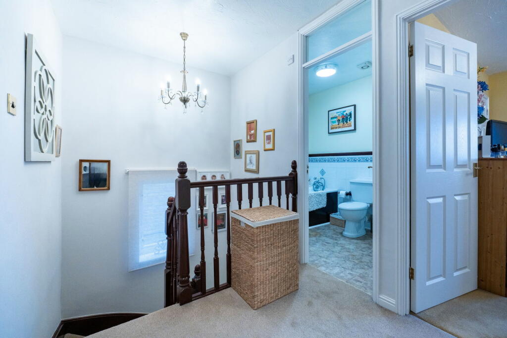 Additional property image - Meadow Way, Caerphilly, CF83 1TQ