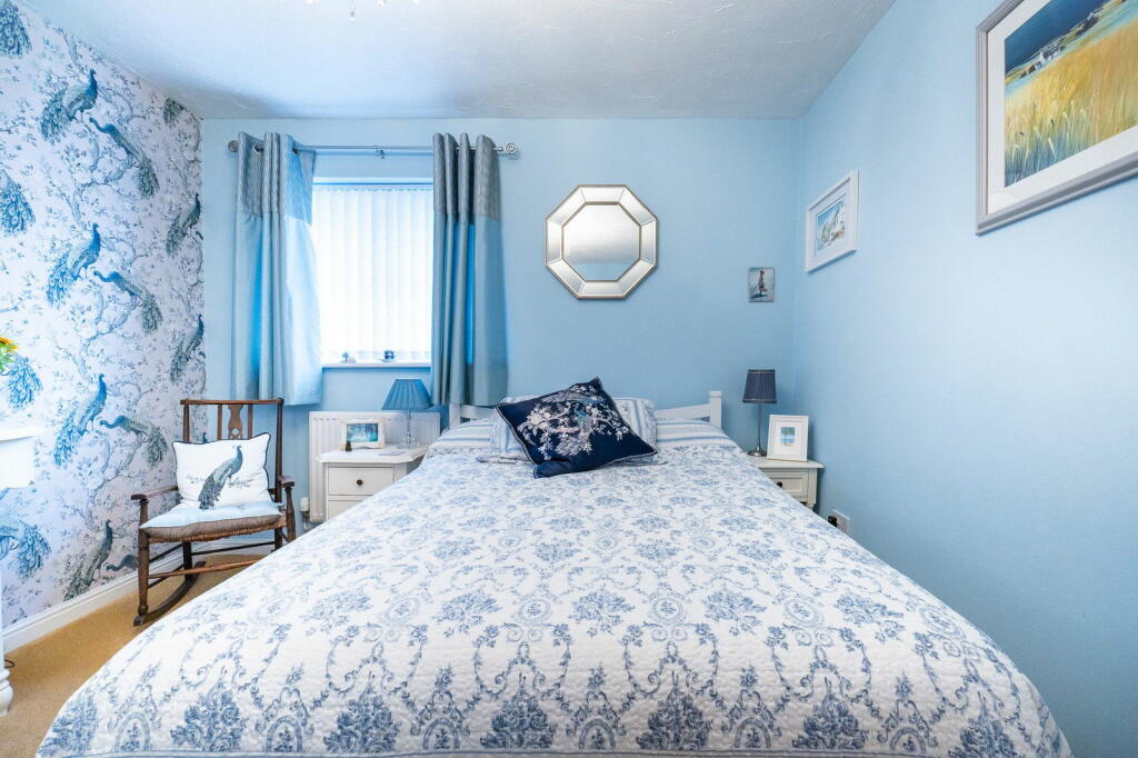Additional property image - Meadow Way, Caerphilly, CF83 1TQ