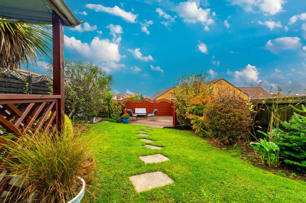Additional property image - Meadow Way, Caerphilly, CF83 1TQ