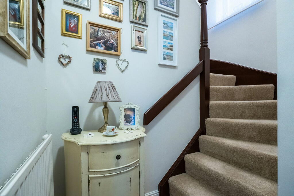 Additional property image - Meadow Way, Caerphilly, CF83 1TQ
