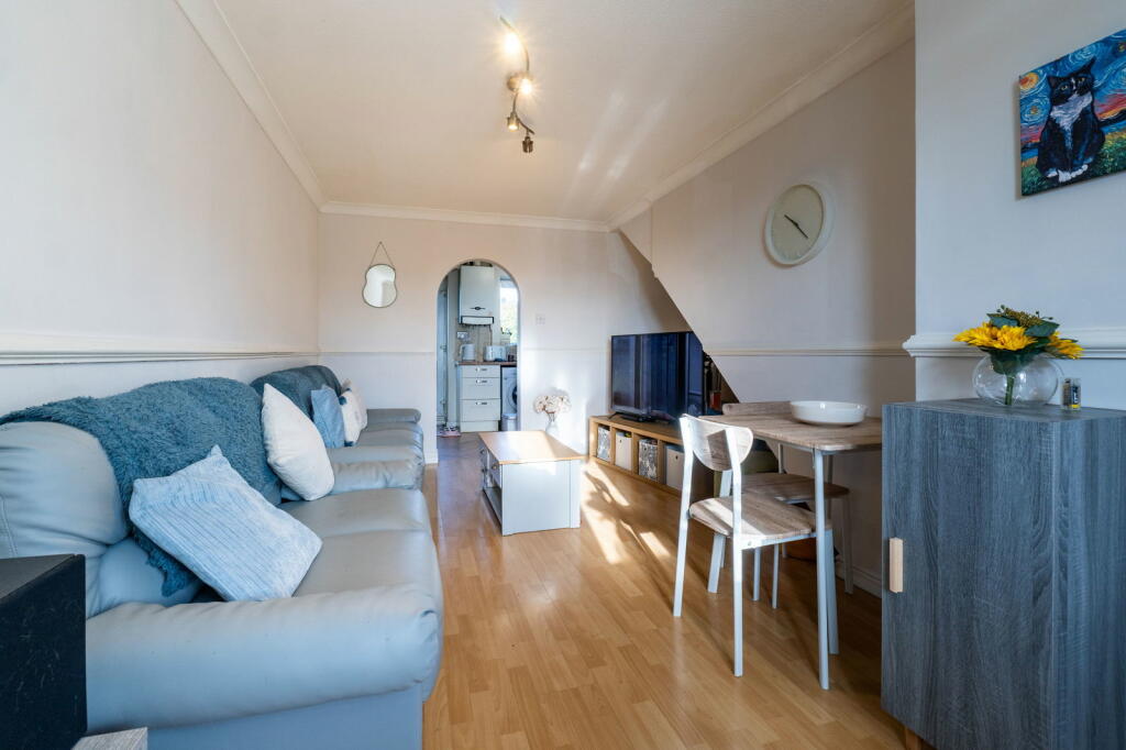 Additional property image - Heol Cwm Ifor, Caerphilly, CF83 2EU