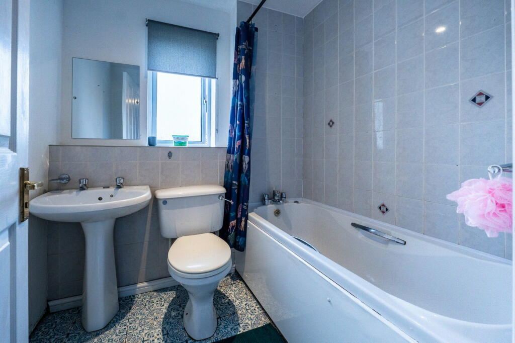 Additional property image - Cwrt Nant Y Felin, Caerphilly, CF83 1TP