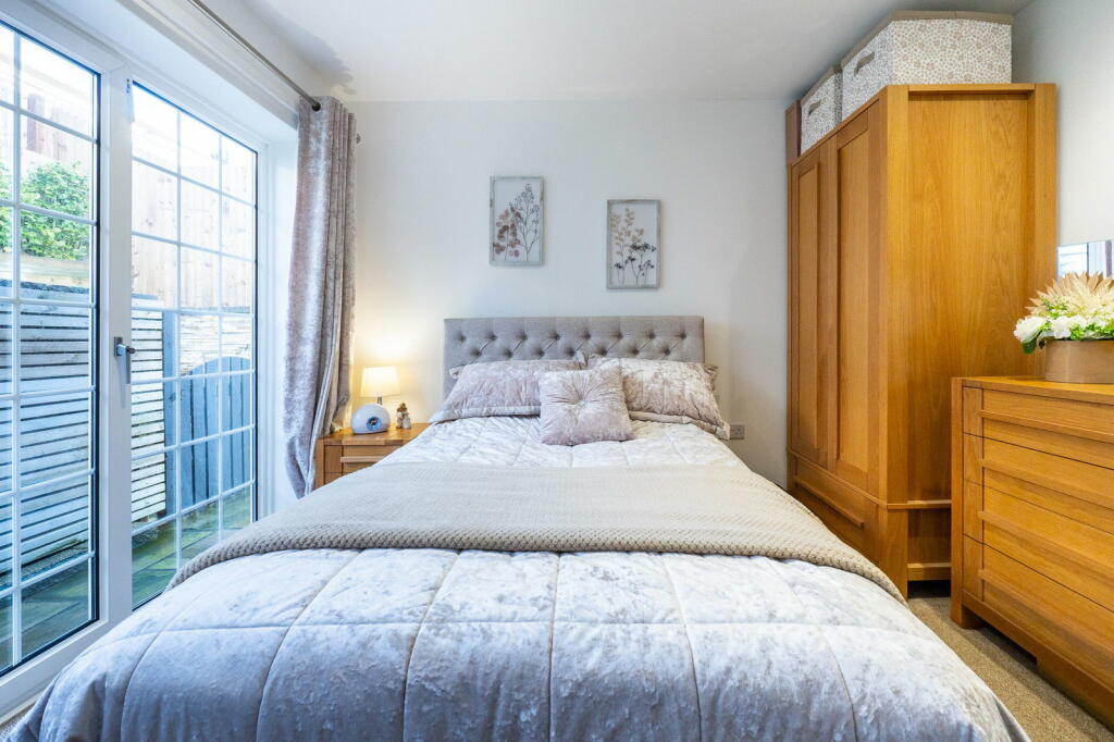 Additional property image - Heather Way, Porth, CF39 9TL