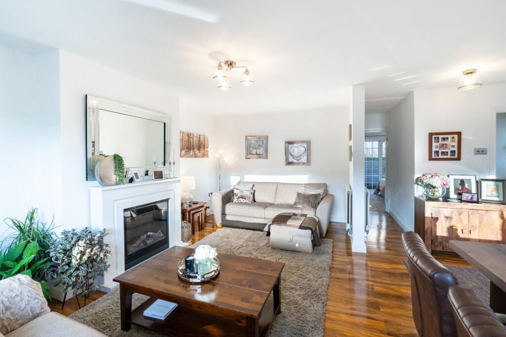 Additional property image - Heather Way, Porth, CF39 9TL