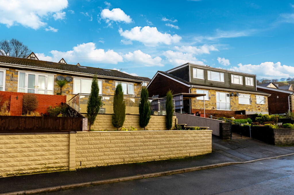 Additional property image - Heather Way, Porth, CF39 9TL