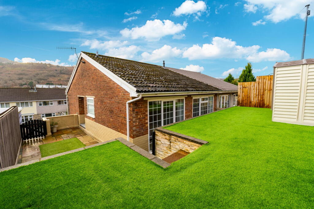 Additional property image - Heather Way, Porth, CF39 9TL