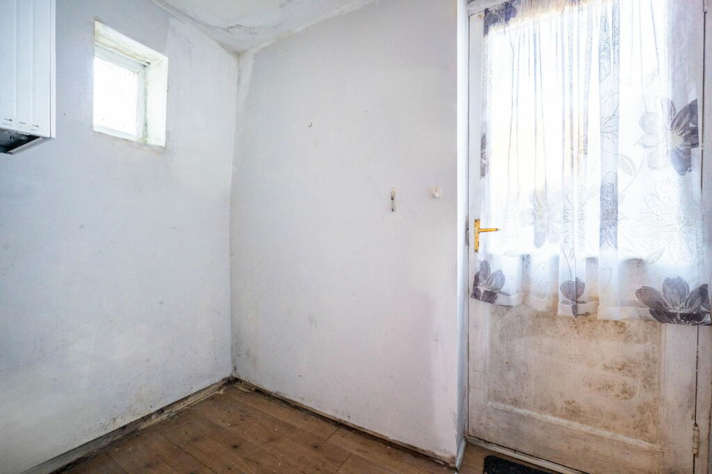 Additional property image - Park Road, Treorchy, CF42 6LF