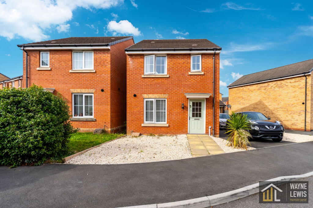 Main image of property: Llwybr Y Coetir, Caerphilly, CF83 3SS